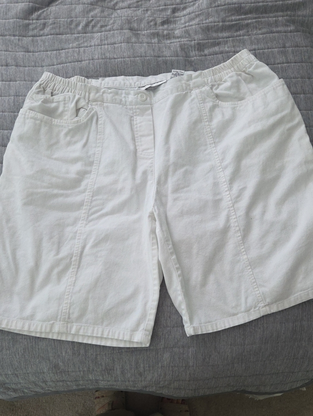 Cathey Daniels White Denim Shorts